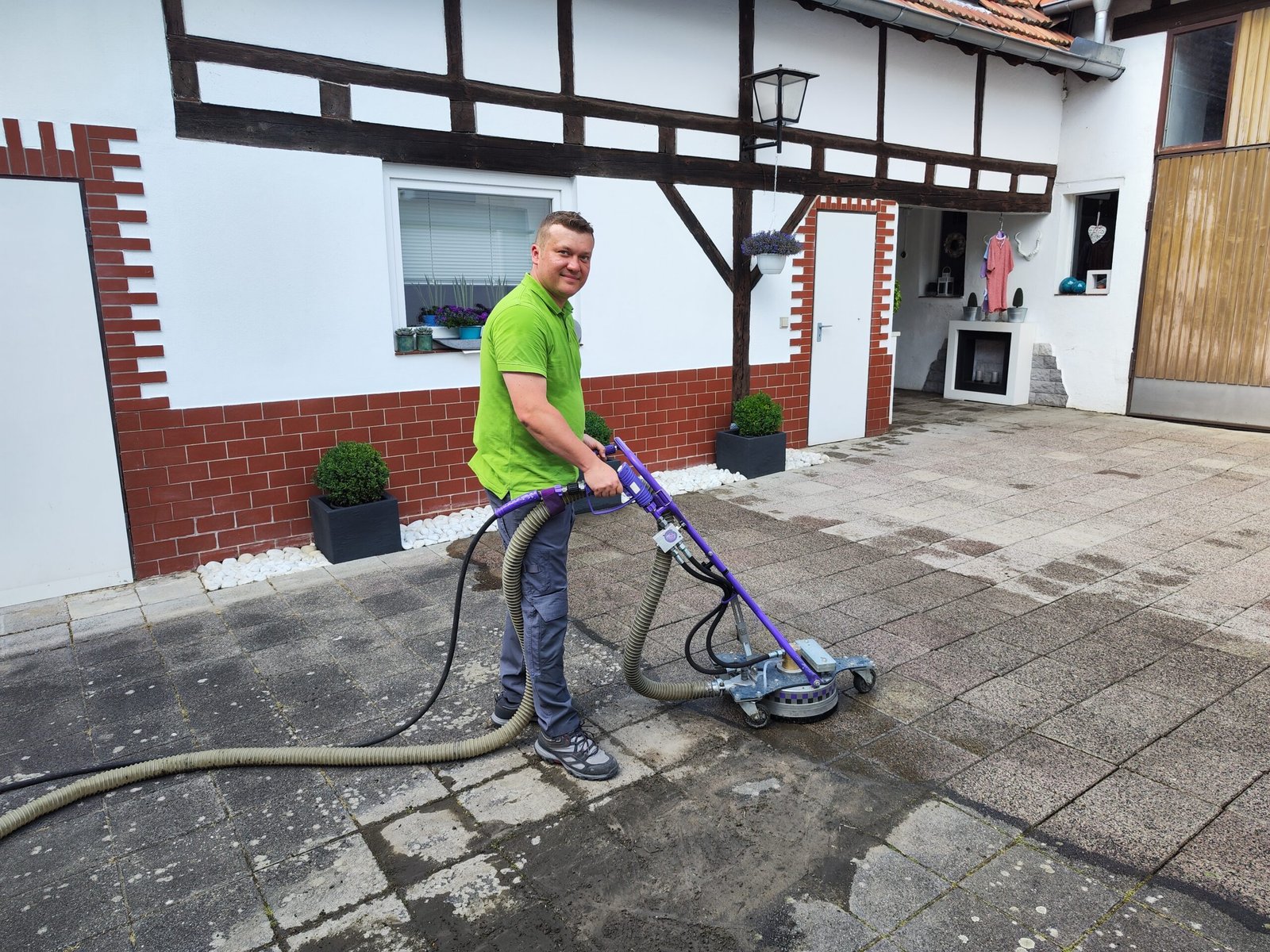 Steinreinigung